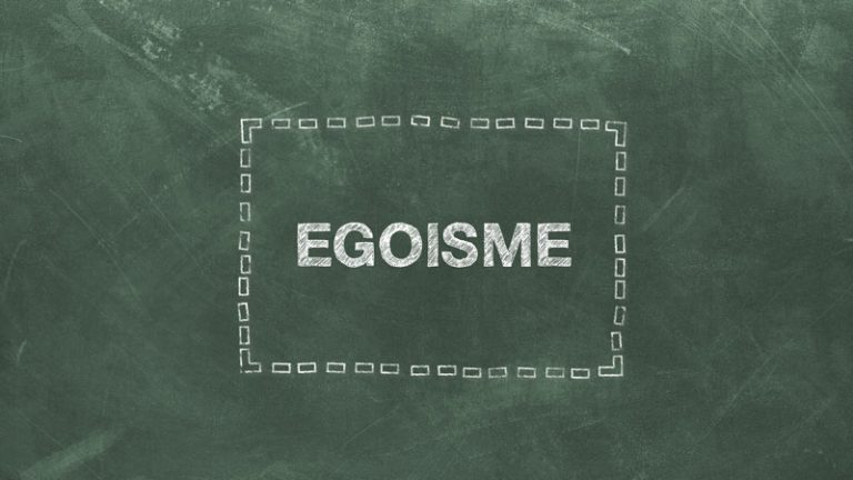 Kehancuran di Balik Egoisme